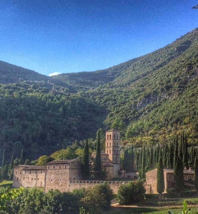 Abbazia San Pietro In Valle Ferentillo Eksteriør bilde