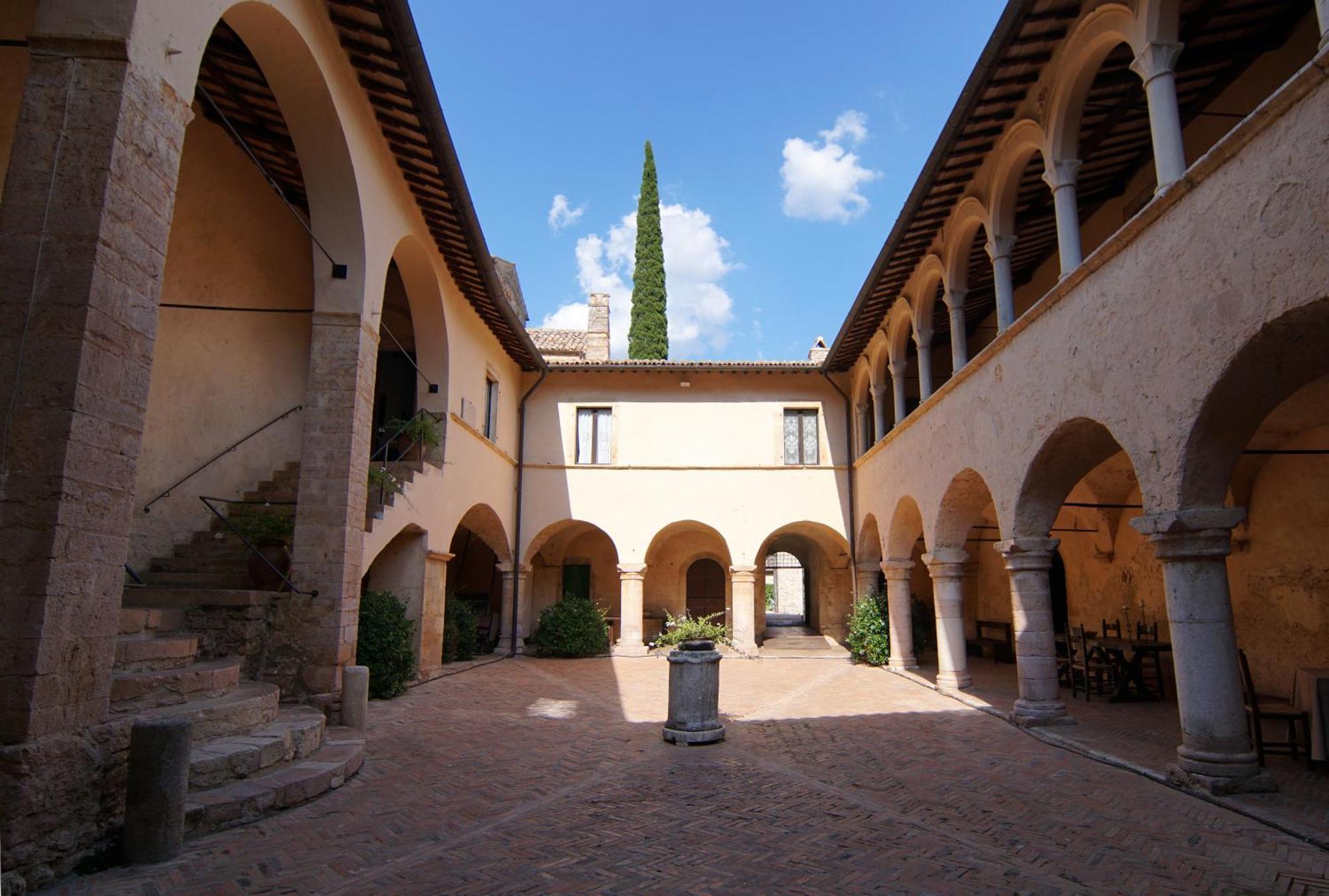 Abbazia San Pietro In Valle Ferentillo Eksteriør bilde